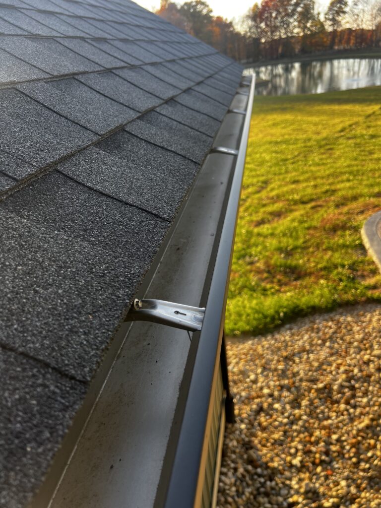 emergency gutter repair
